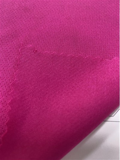 DG-PF WA78  針眼布  幅寬：185CM 克重：150GSM  成份：100Polyester  吸濕排汗 側面照